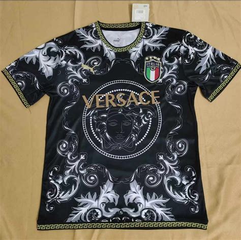 maglia italia versace amazon|MAGLIA ITALIA SPECIAL EDITION VERSACE – outletdelcalcio.